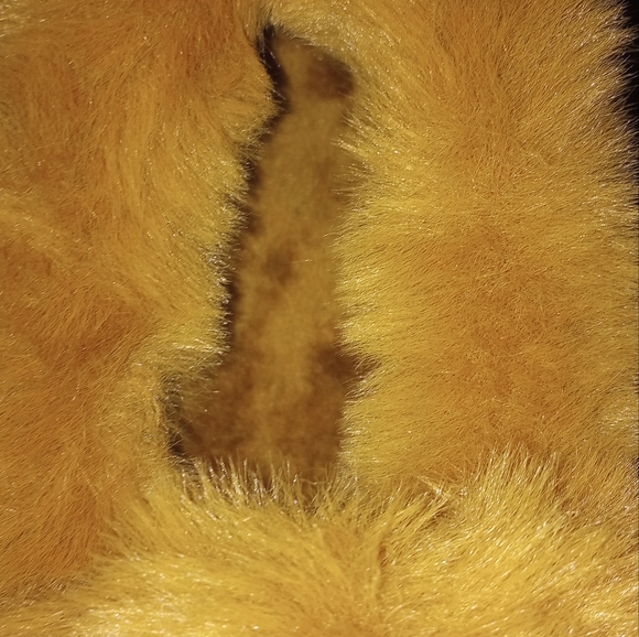 Comfy MOCCASINS - Picture 8 of 14